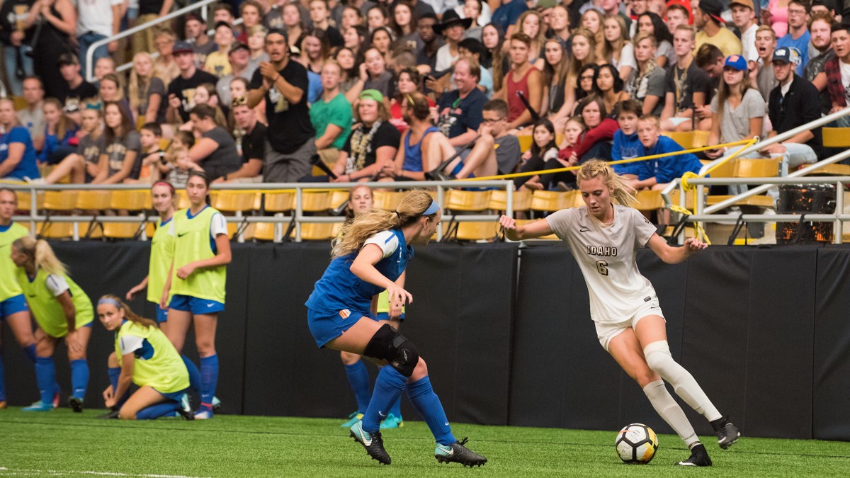 Women's Vandal Soccer team plays in the ASUI Kibbie Activity Center