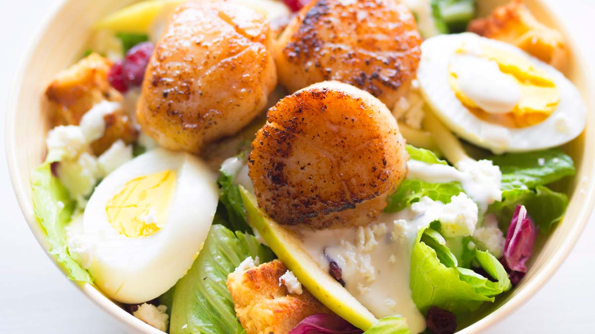 Scallop salad